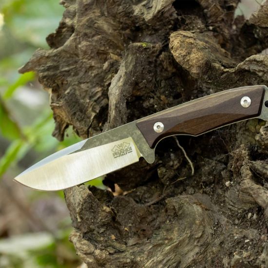 Bilde av BUSHCRAFT KNIFE "CORTEL" Classic F. WALNUT HANDLE W/gen.leather sh