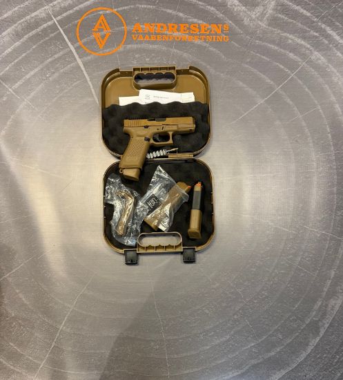 Bilde av Glock 19X pistol set PR (MOS/coyote/polymer sights) Glock cal. 9x19